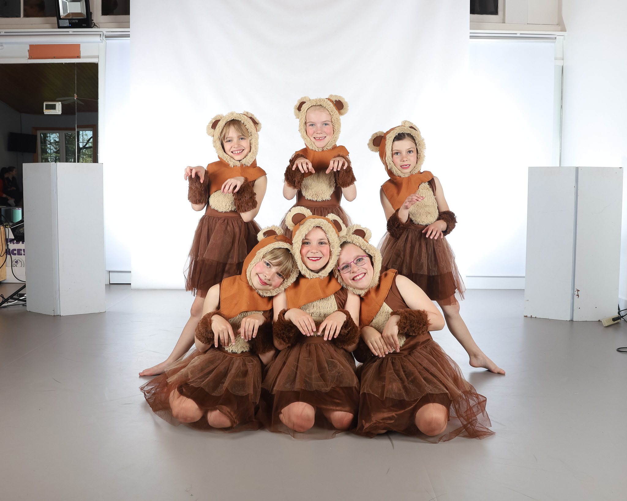 Cadance Academy Contemporary dancers in class